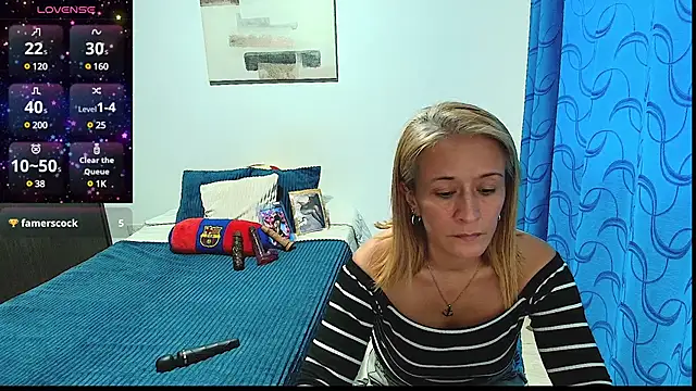 Snapshot of Naty_Stone chatting on 02/11/25, 10:50 Naty Stone online show from 02/11/25, 10:50