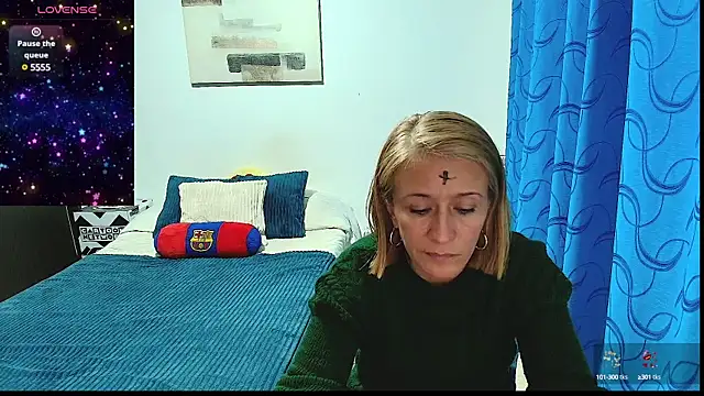 Snapshot of Naty_Stone chatting on 03/05/25, 11:38 Naty Stone online show from 03/05/25, 11:38
