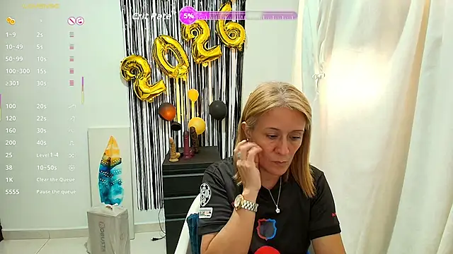 Snapshot of Naty_Stone chatting on 01/07/26, 09:39 Naty Stone online show from 01/07/26, 09:39