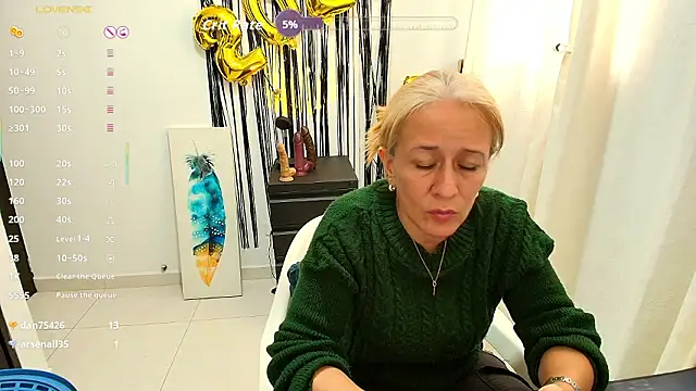 Snapshot of Naty_Stone chatting on 02/06/26, 08:12 Naty Stone online show from 02/06/26, 08:12