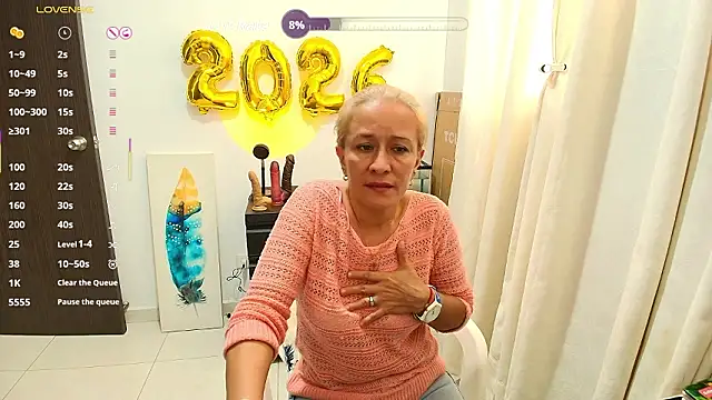 Snapshot of Naty_Stone chatting on 02/24/26, 09:24 Naty Stone online show from 02/24/26, 09:24