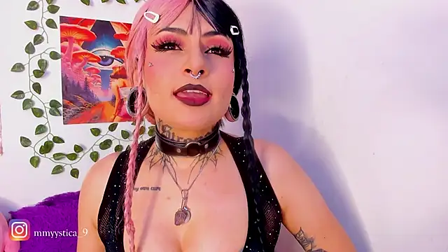 Rainnbow  online show from 02/07/26, 05:00