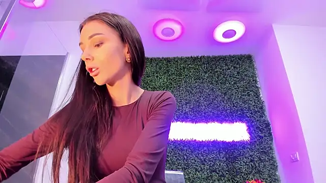 realhotfallingdevil online show from 11/25/25, 04:23