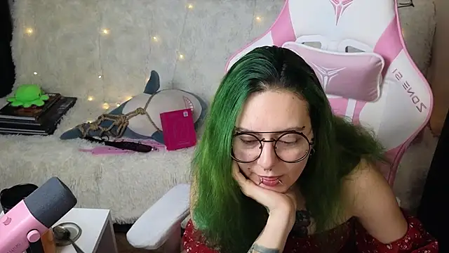 Ginger Stay online show from 01/14/26, 10:10