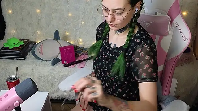 Ginger Stay online show from 01/19/26, 10:52