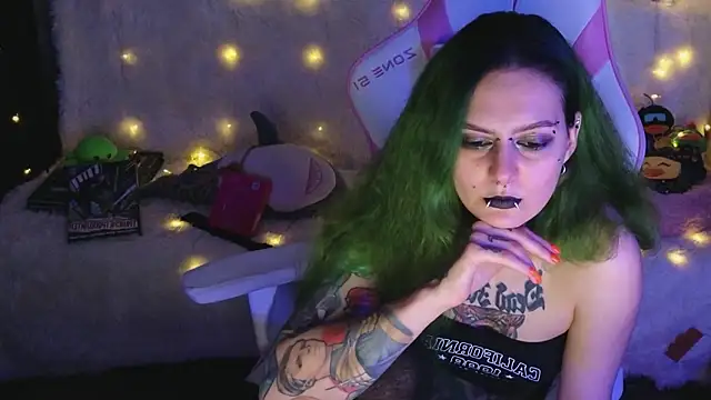 Ginger Stay online show from 03/24/26, 06:29