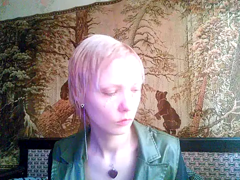 Snapshot of WildMissNiks chatting on 02/03/25, 08:13 WildMissNiks online show from 02/03/25, 08:13