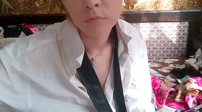 Snapshot of WildMissNiks chatting on 03/15/25, 08:58 WildMissNiks online show from 03/15/25, 08:58