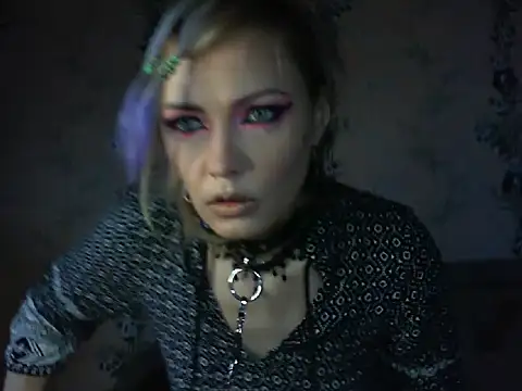 WildMissNiks online show from 03/17/26, 09:23