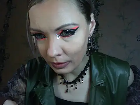 WildMissNiks online show from 03/25/26, 08:31