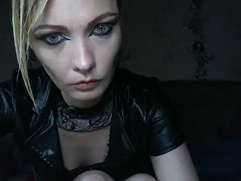 Snapshot of WildMissNiks chatting on 06/29/26, 07:03 WildMissNiks online show from 06/29/26, 07:03