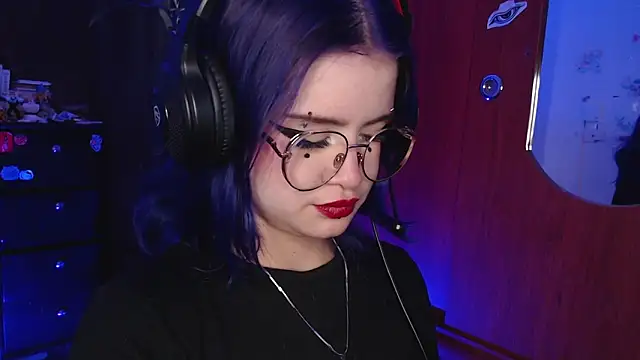 Raventh  online show from 11/11/25, 01:55