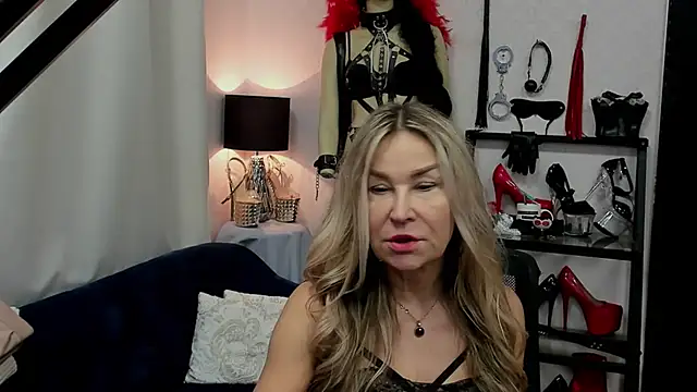 crystaLUX online show from 02/03/25, 05:51