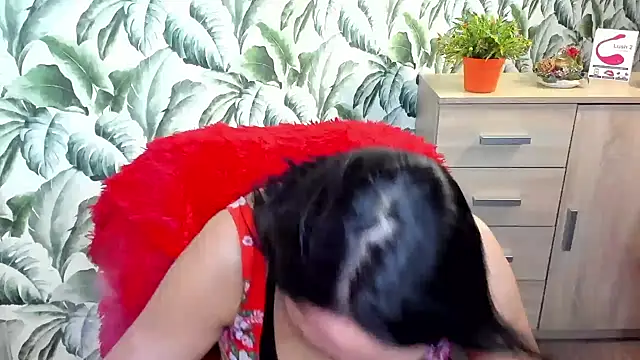 Snapshot of Ellennaughty chatting on 01/10/25, 01:32 Ellennaughty online show from 01/10/25, 01:32