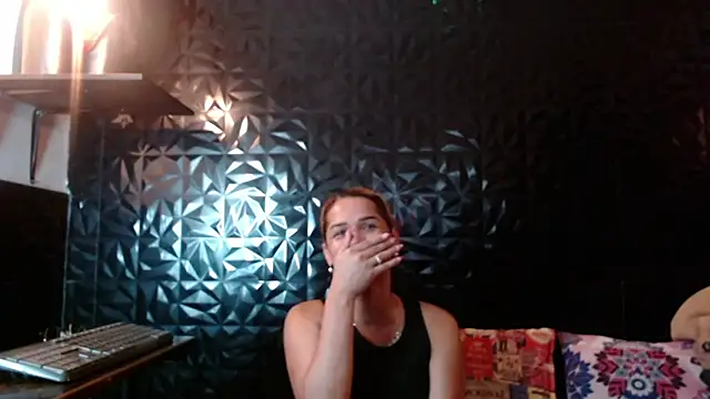 Snapshot of PINK__LOLA1 chatting on 06/09/26, 11:27 PINK LOLA1 online show from 06/09/26, 11:27