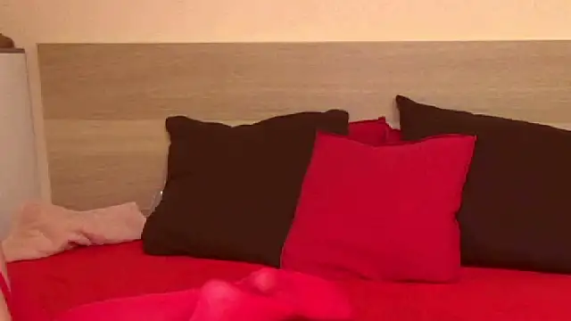 KendraLux online show from 07/03/26, 10:38