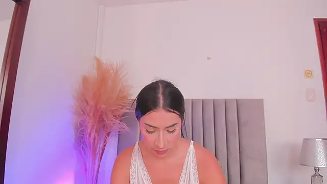 Snapshot of Christy_Sea chatting on 02/26/25, 06:11 Christy Sea online show from 02/26/25, 06:11