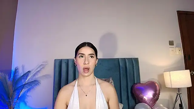 Snapshot of Christy_Sea chatting on 11/14/25, 06:39 Christy Sea online show from 11/14/25, 06:39