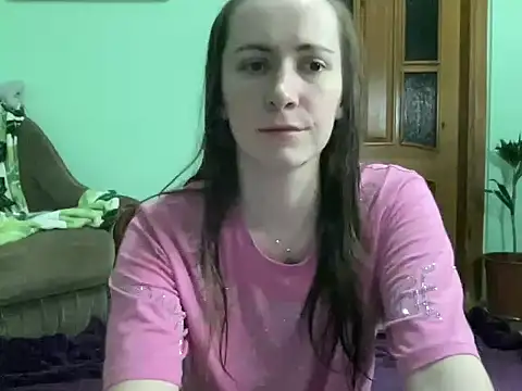 Snapshot of AngelTough20 chatting on 09/29/25, 10:25 AngelTough20 online show from 09/29/25, 10:25