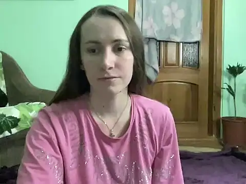 Snapshot of AngelTough20 chatting on 10/29/25, 11:06 AngelTough20 online show from 10/29/25, 11:06