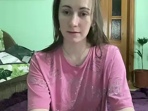 Snapshot of AngelTough20 chatting on 11/16/25, 11:21 AngelTough20 online show from 11/16/25, 11:21