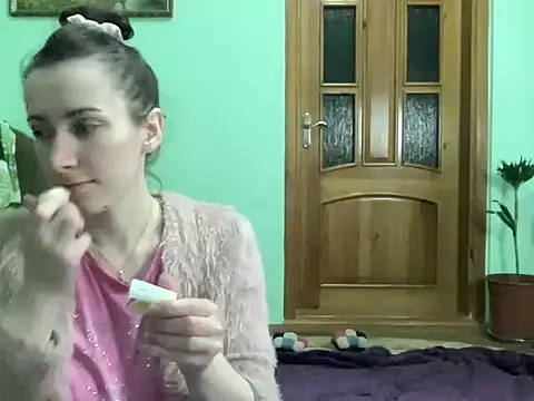 Snapshot of AngelTough20 chatting on 11/19/25, 11:49 AngelTough20 online show from 11/19/25, 11:49