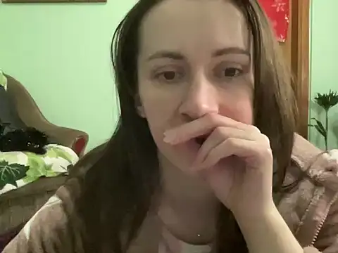 Snapshot of AngelTough20 chatting on 12/01/25, 11:43 AngelTough20 online show from 12/01/25, 11:43