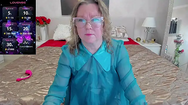 katysako online show from 01/25/25, 01:21