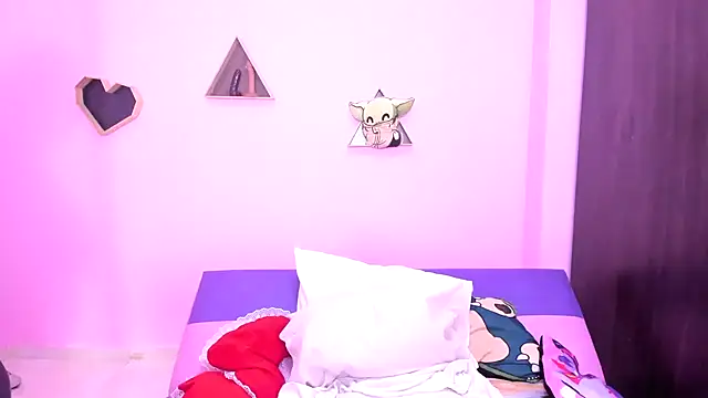 MATURE WHOR33 online show from 10/06/25, 11:51