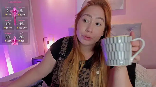 hannamartinn online show from 11/19/25, 01:05