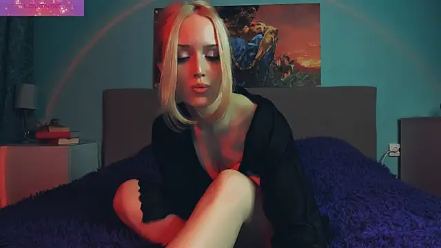 Linda Roxy online show from 03/01/25, 06:32