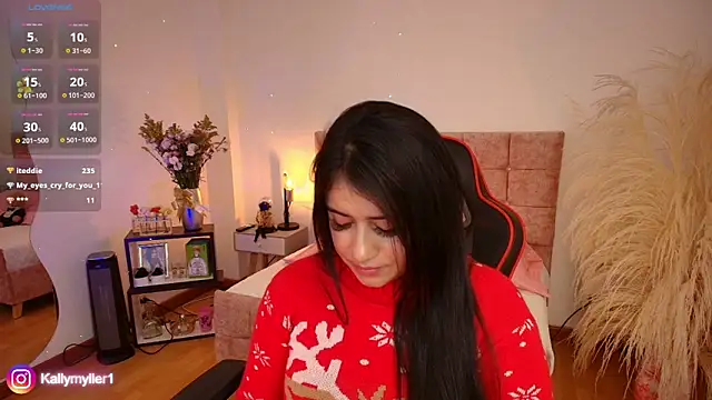 Snapshot of KallyMyller1 chatting on 12/24/24, 06:39 KallyMyller1 online show from 12/24/24, 06:39