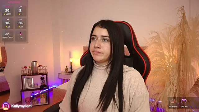 Snapshot of KallyMyller1 chatting on 01/17/25, 07:38 KallyMyller1 online show from 01/17/25, 07:38