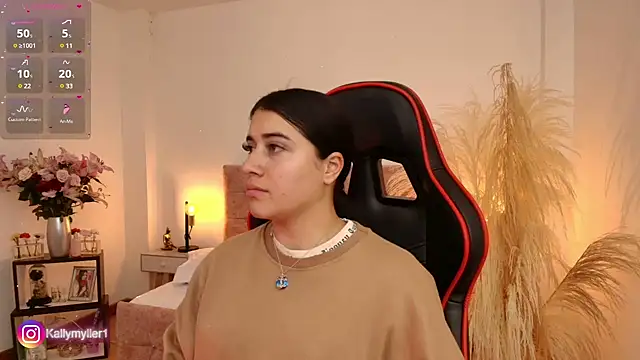 Snapshot of KallyMyller1 chatting on 02/22/25, 07:47 KallyMyller1 online show from 02/22/25, 07:47