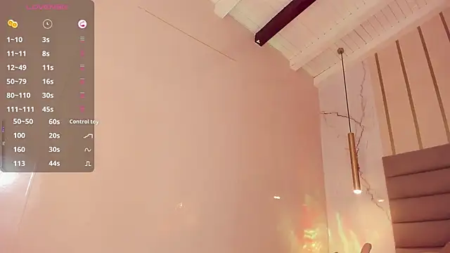 Snapshot of Mariana_sweetest chatting on 02/09/25, 11:04 Mariana sweetest online show from 02/09/25, 11:04