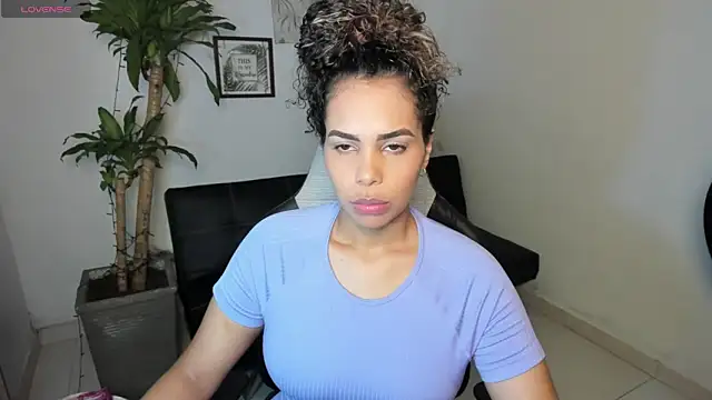 alyssannVhm online show from 05/09/26, 12:38