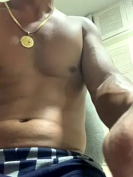 boybig1993 online show from 09/23/25, 04:48