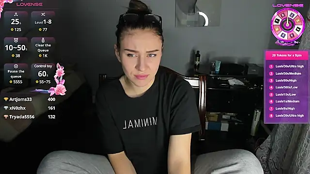 Snapshot of KindKristy chatting on 01/16/25, 11:37 KindKristy online show from 01/16/25, 11:37
