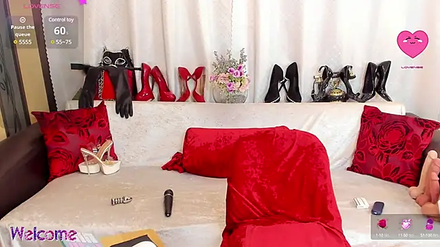 Snapshot of PrettySofie chatting on 01/22/25, 02:03 PrettySofie online show from 01/22/25, 02:03