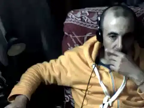 Snapshot of big_heart chatting on 02/16/26, 09:22 big heart online show from 02/16/26, 09:22