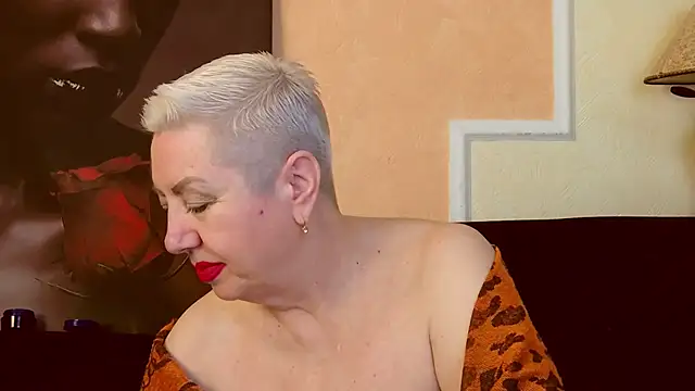 LadyPosh online show from 12/05/25, 07:21