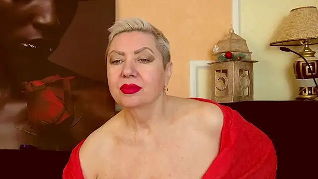 LadyPosh online show from 12/17/25, 11:05