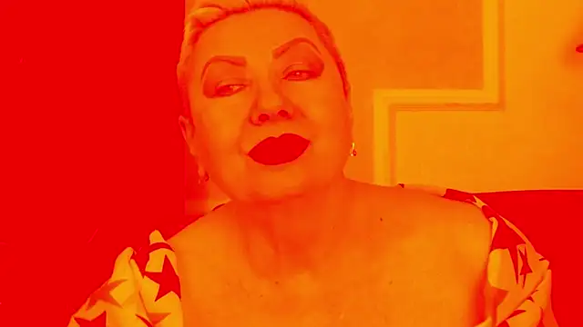 Snapshot of LadyPosh chatting on 05/07/26, 08:25 LadyPosh online show from 05/07/26, 08:25