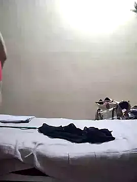 Snapshot of Yoursejal chatting on 01/18/25, 10:17 Yoursejal online show from 01/18/25, 10:17