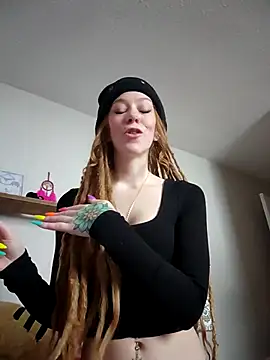 LucidLucy online show from 02/16/25, 02:00