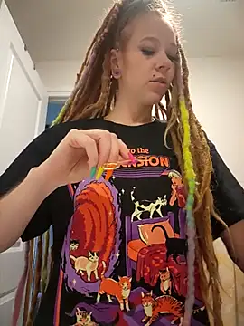 LucidLucy online show from 09/24/25, 01:36