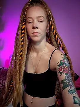 LucidLucy online show from 11/03/25, 01:23