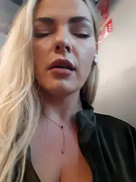 Dirtyfeelin online show from 11/02/25, 05:21