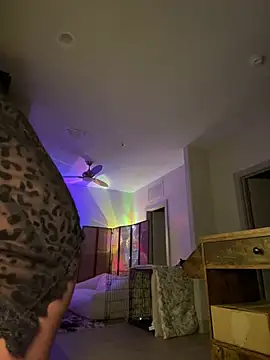 Snapshot of thebrattygoddess chatting on 02/20/25, 11:21 thebrattygoddess online show from 02/20/25, 11:21