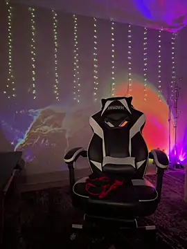 Snapshot of thebrattygoddess chatting on 03/13/25, 02:05 thebrattygoddess online show from 03/13/25, 02:05